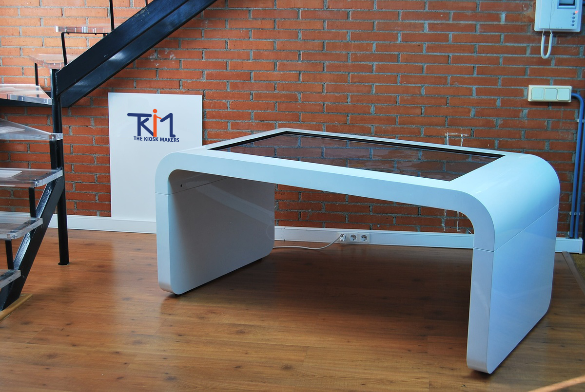 Touch-Table-img-1-TKM